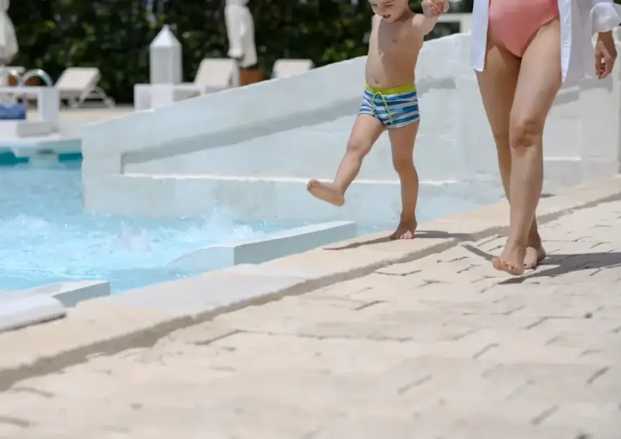 pavimento area piscina pietra primiceri 0_anteprima 900x630