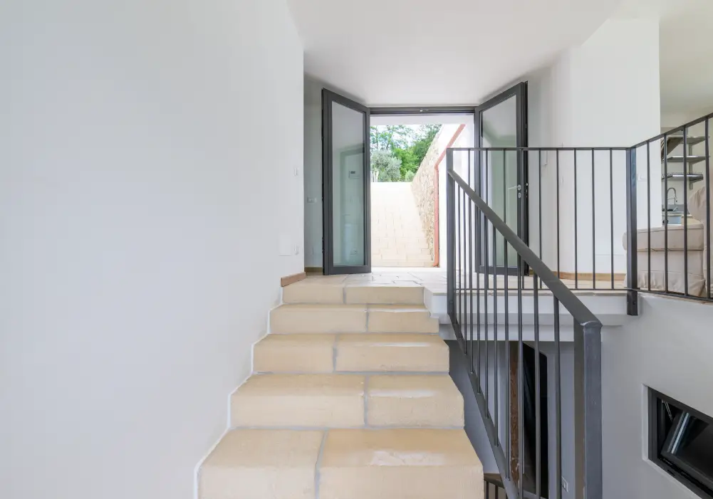 Pietra Primiceri pietra ricostruita stile moderno bioarchitettura villa gobbi pastorino