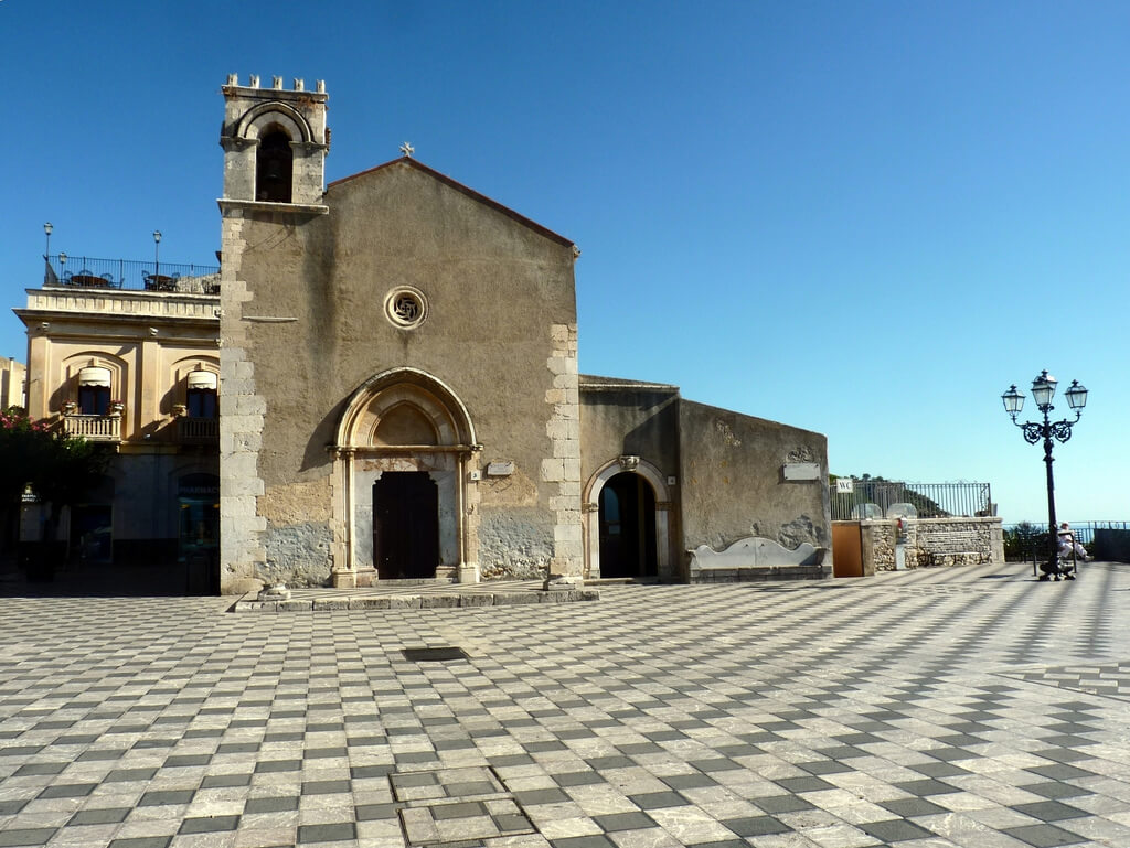 primiceri manufatti biblioteca taorima 1