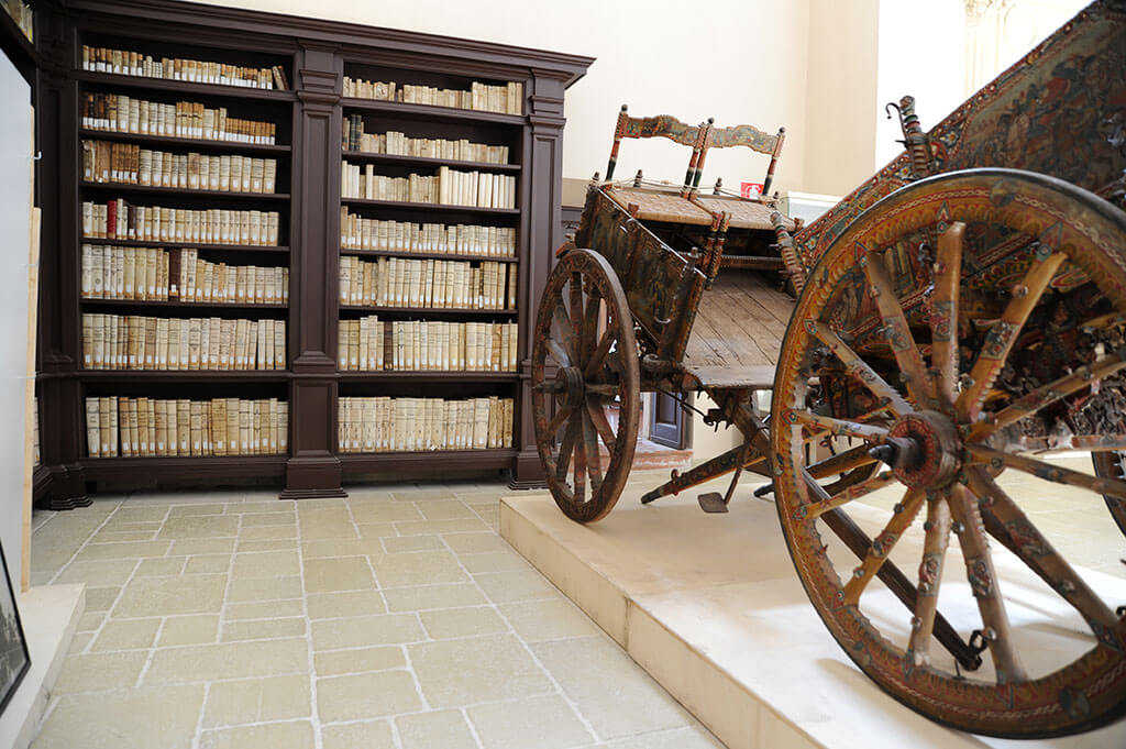 primiceri manufatti biblioteca taorima 10