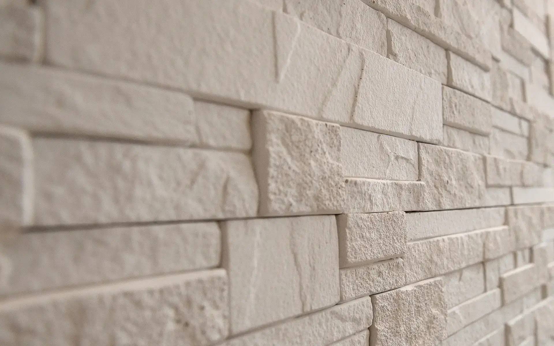 parete-interna-pietra-ricostruita-antimuffa-primiceri