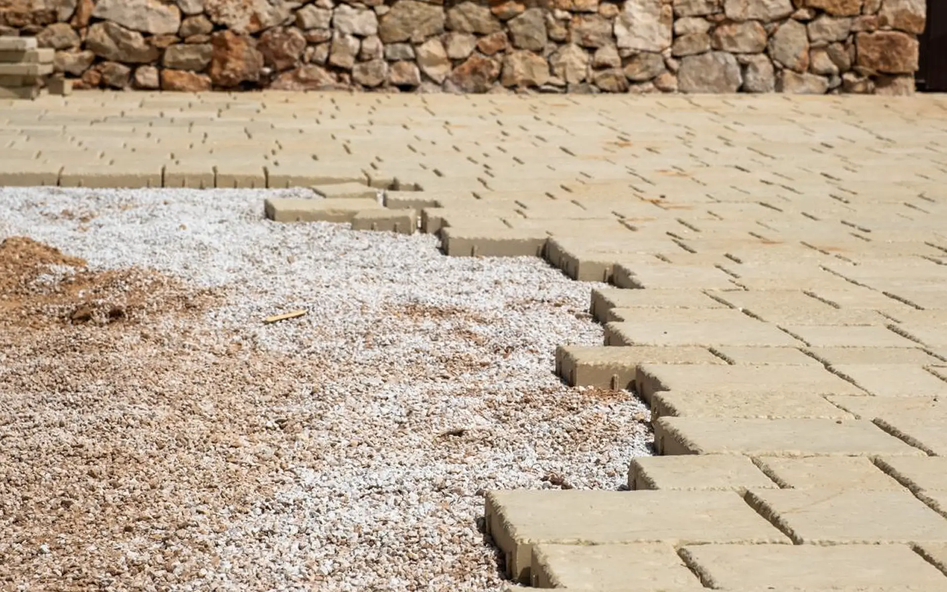 pavimento drenante vincoli paesaggistici - pietra primiceri