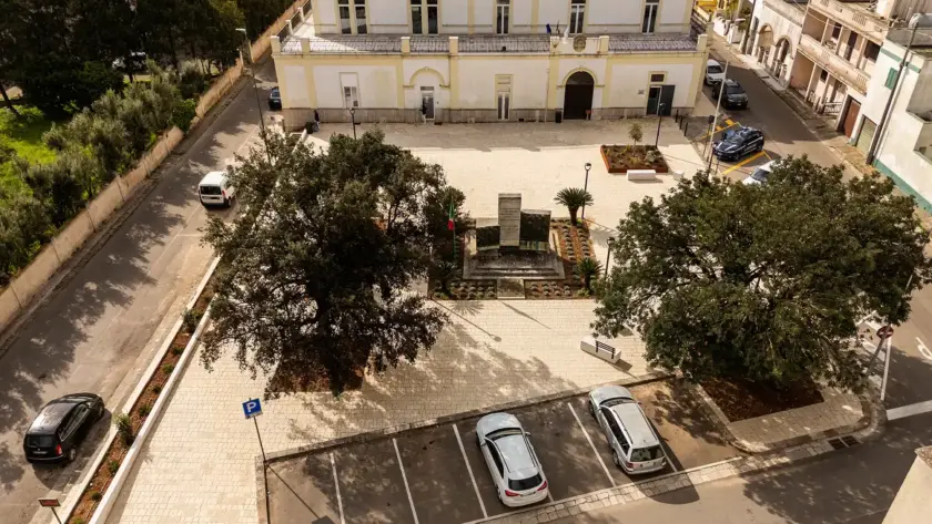 riqualificazione piazza urbana pavimento pietra primiceri