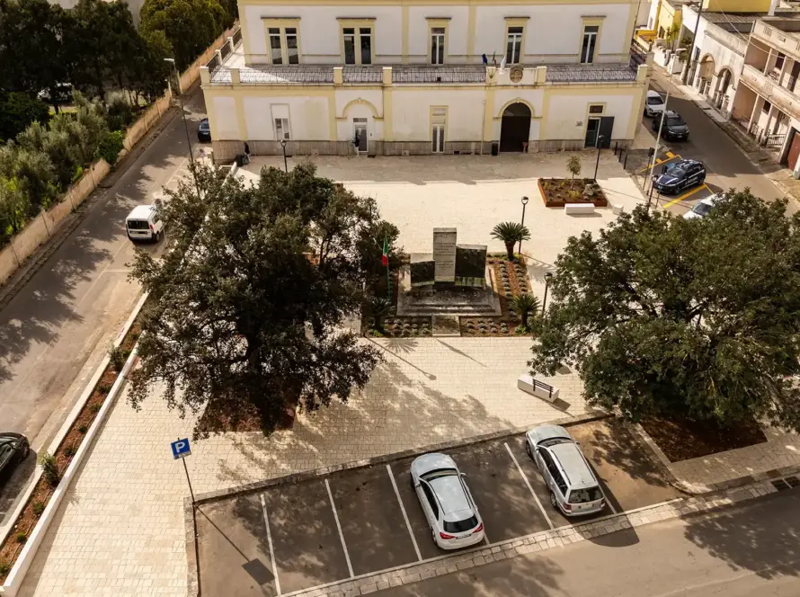 riqualificazione piazza urbana pavimento pietra primiceri