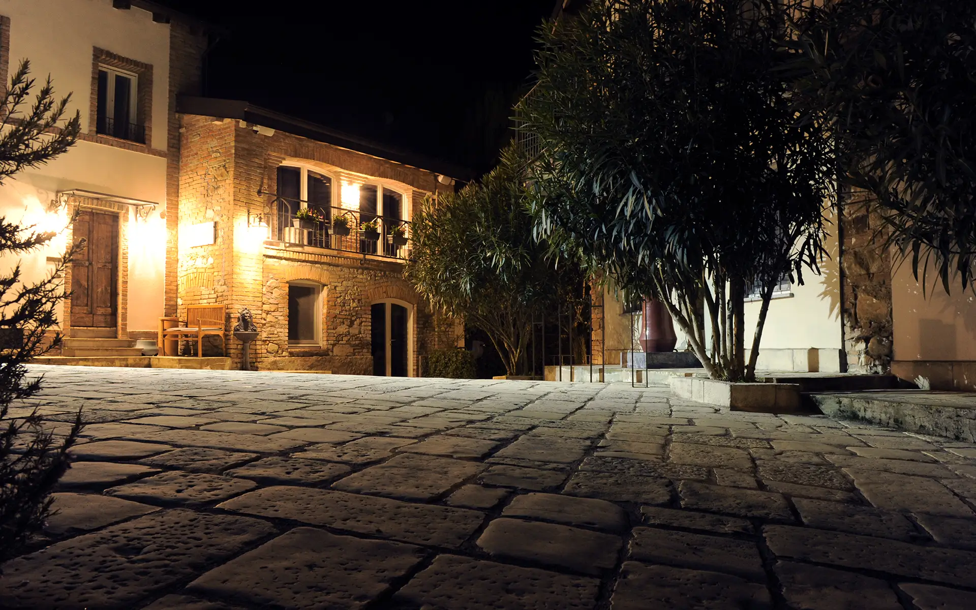 recupero borgo pavimento pietra primiceri