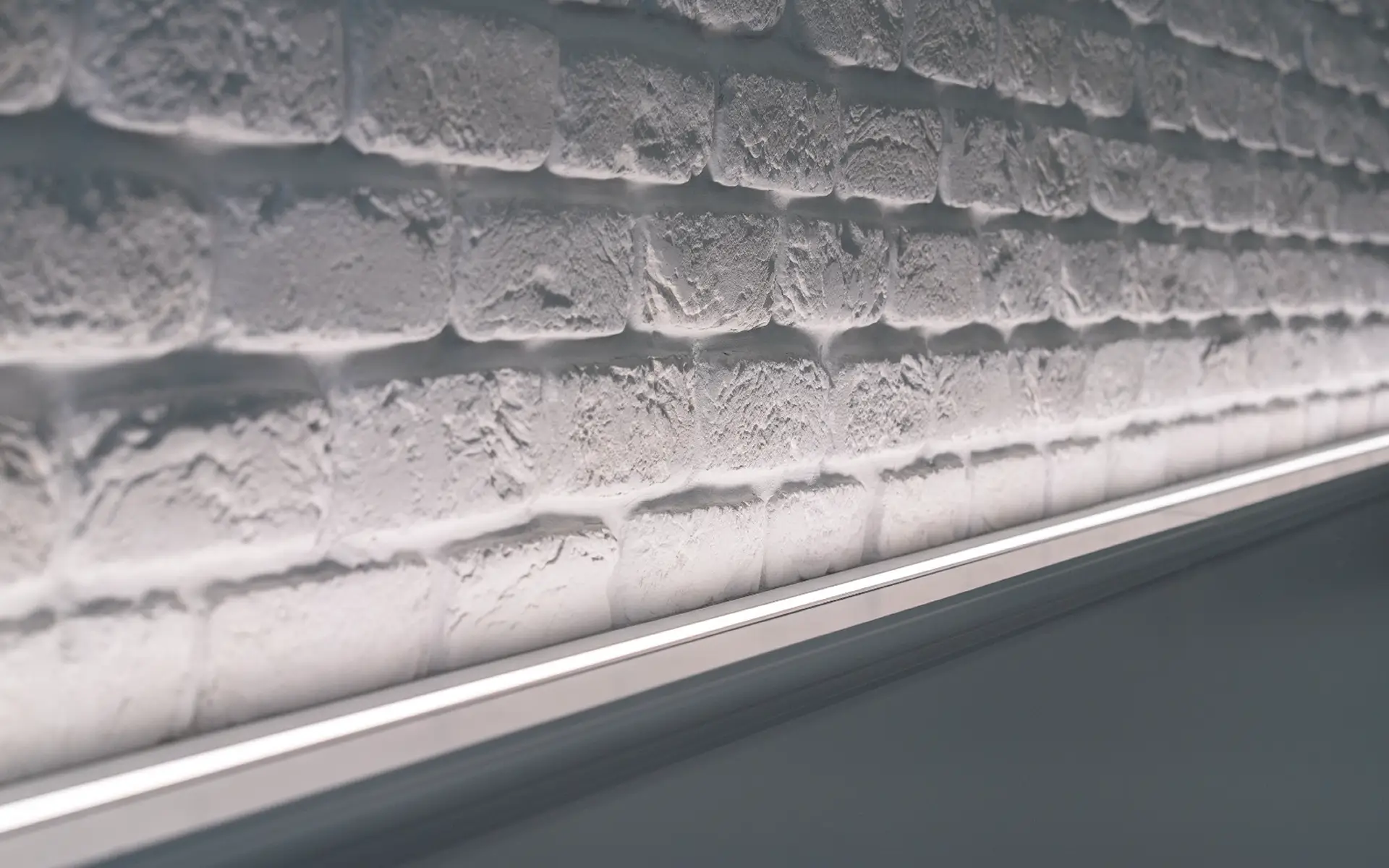 Texture del Mattone Bianco Primiceri utilizzato come rivestimento nel progetto Bakery House